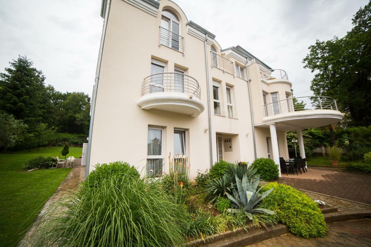 Apartments Villa Majda Matulji Exterior foto